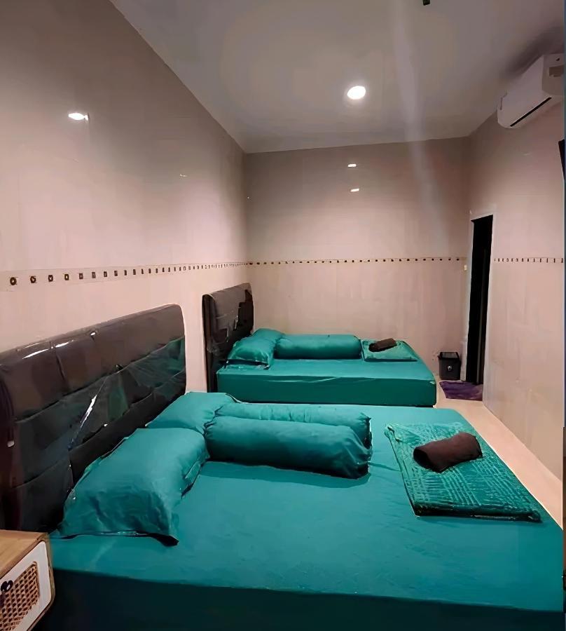 De Patuk Homestay Yogyakarta Bagian luar foto