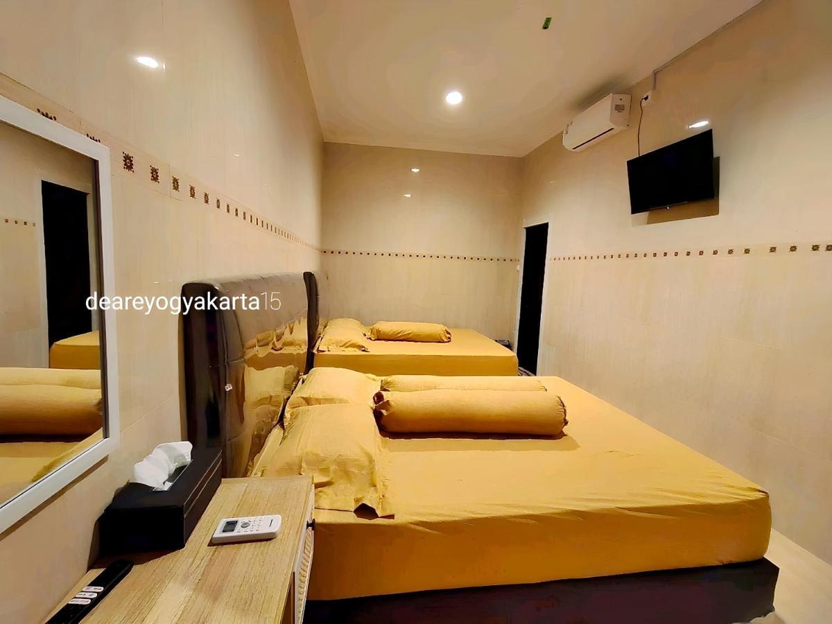 De Patuk Homestay Yogyakarta Bagian luar foto