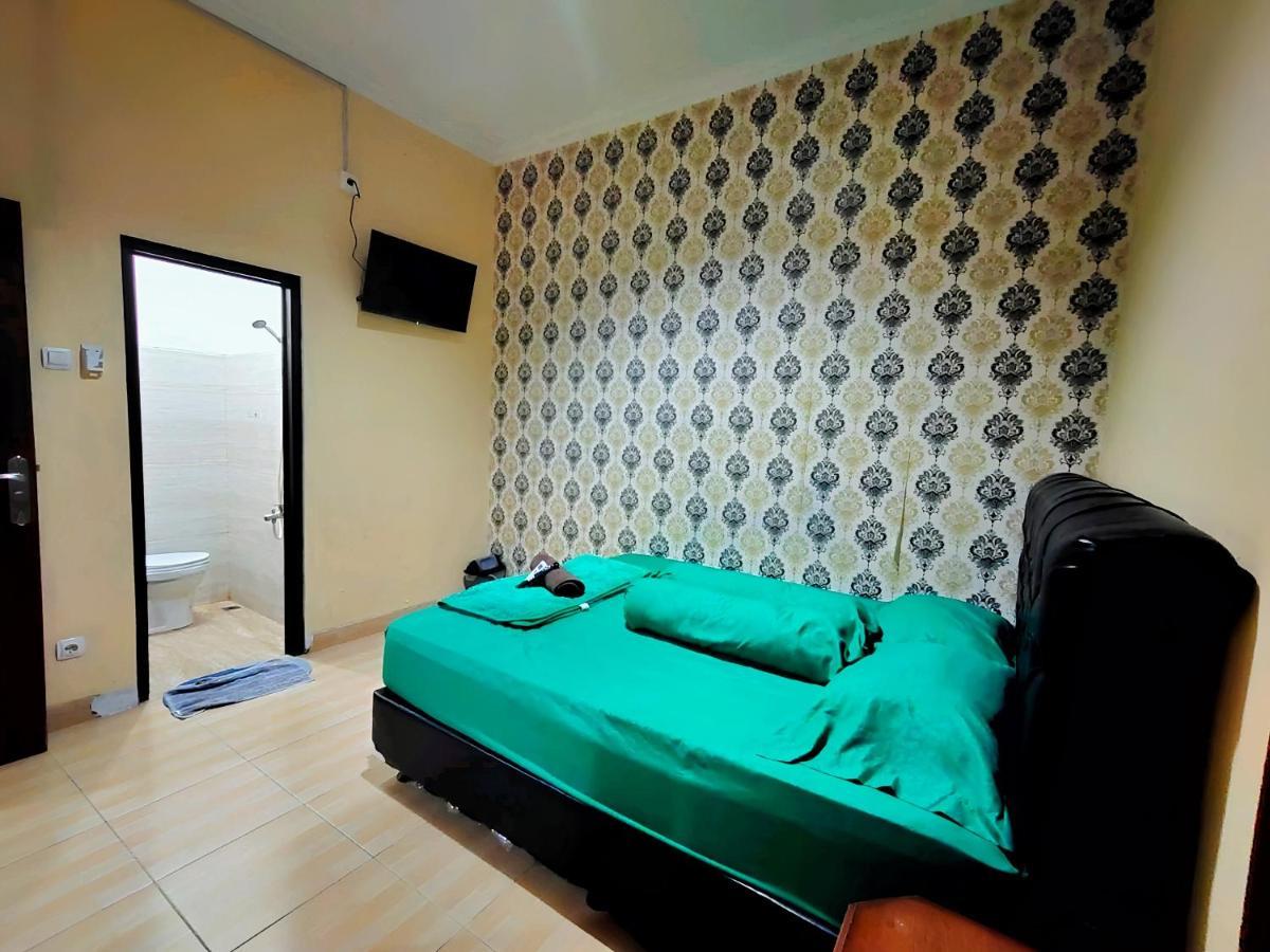 De Patuk Homestay Yogyakarta Bagian luar foto