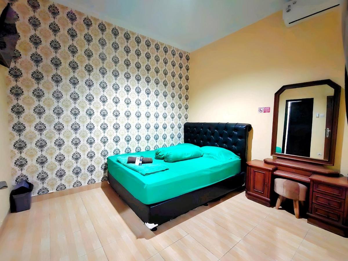 De Patuk Homestay Yogyakarta Bagian luar foto