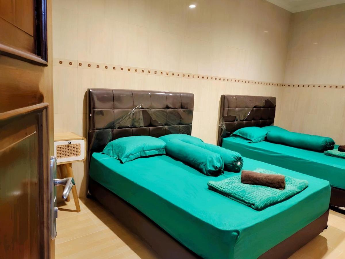 De Patuk Homestay Yogyakarta Bagian luar foto