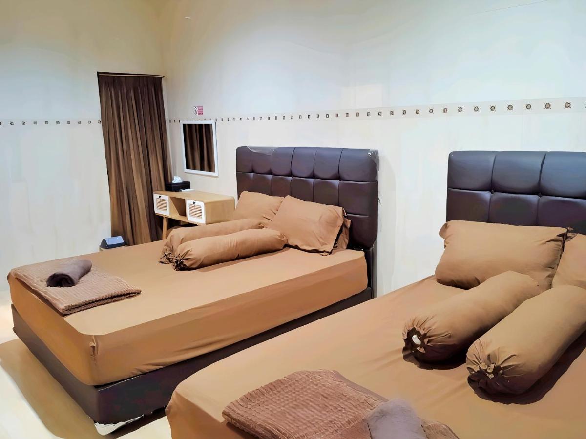 De Patuk Homestay Yogyakarta Bagian luar foto