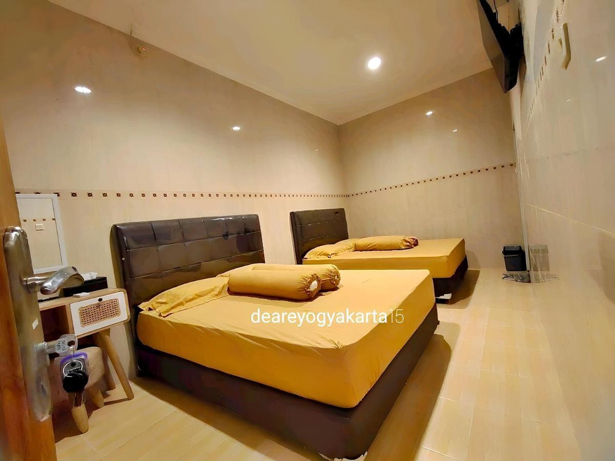 De Patuk Homestay Yogyakarta Bagian luar foto